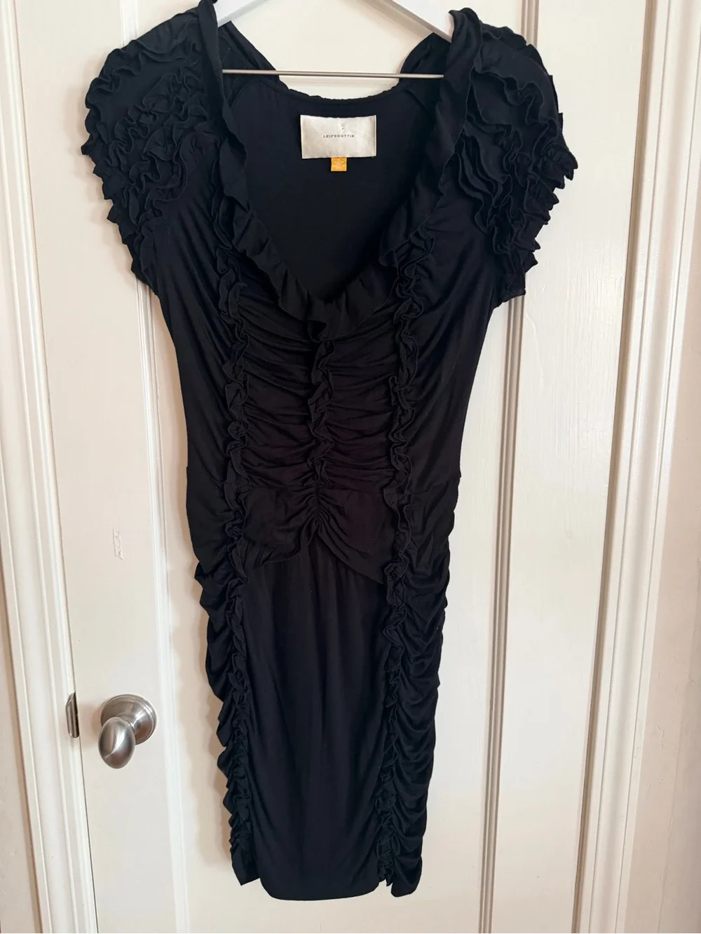crystal beaded mermaid wedding dress Gorgeous Long High Neck Appliques Lace Tulle Bachelorette Party Outfit Ideas ruched satin dress Color:Red w/Black made gown ensures comfort